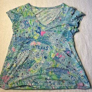 Lilly Pulitzer Women’s T-Shirt Size Medium V-Neck Short Sleeve Texas Print